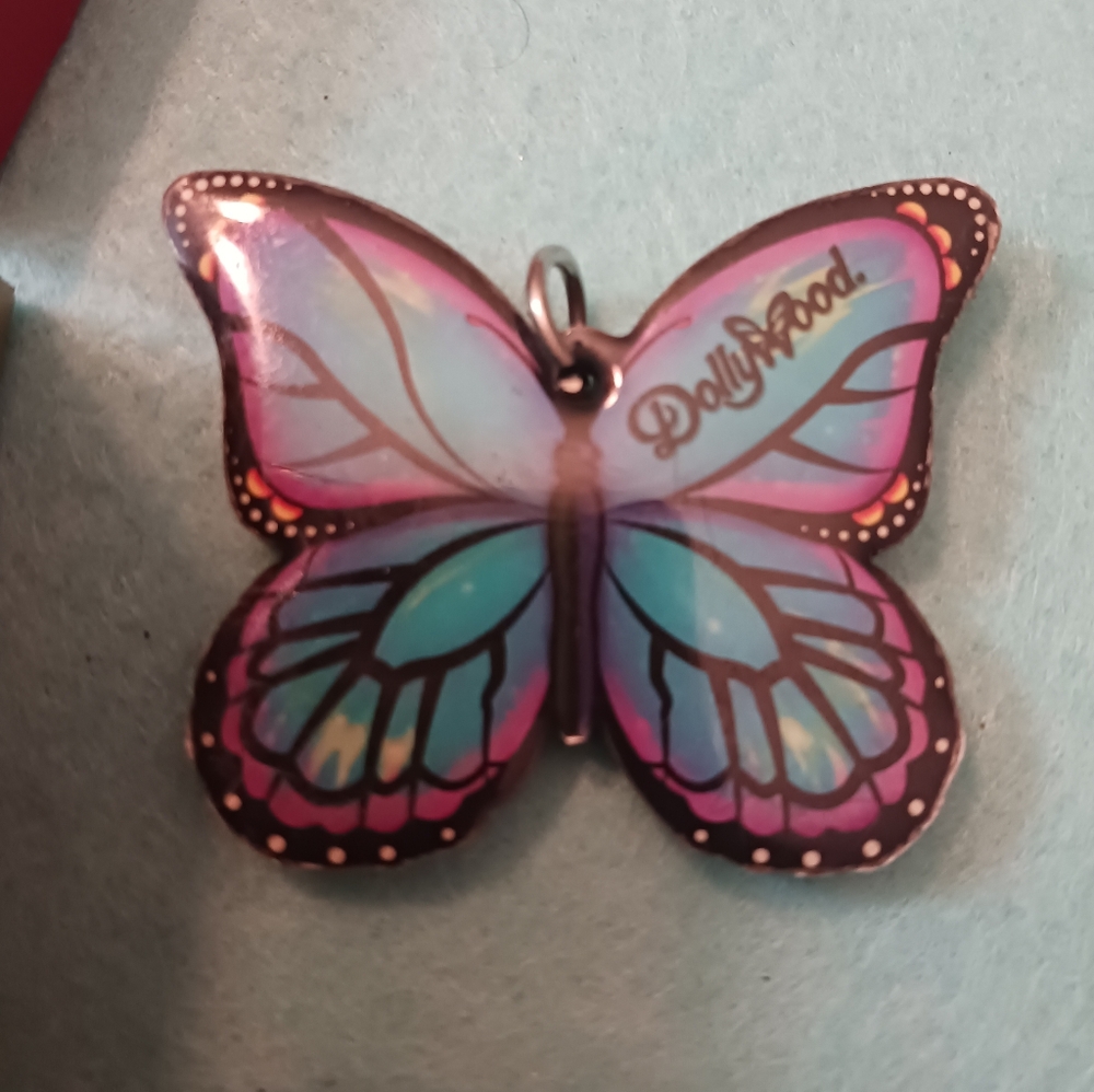 Butterfly Jewelry: Dollywood Pendant & 1928 Enamel Pin - Picture 5 of 7